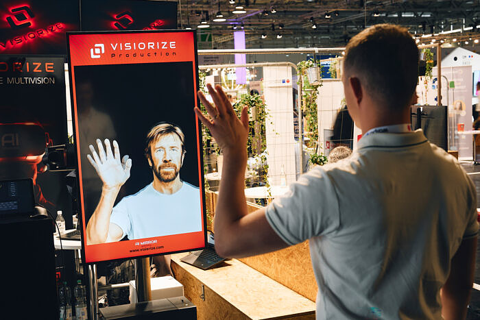 Hall 7 Visiorize Production 2024