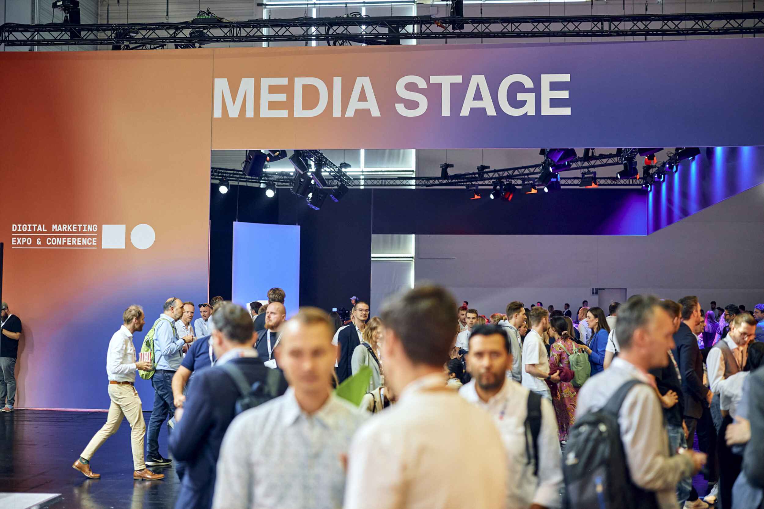 Large-240918_MS1_22_FK7-002